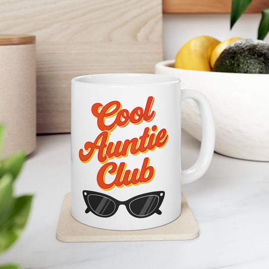 Cool Auntie Club Mug Retro Aunt Gift Funny Coffee Cup