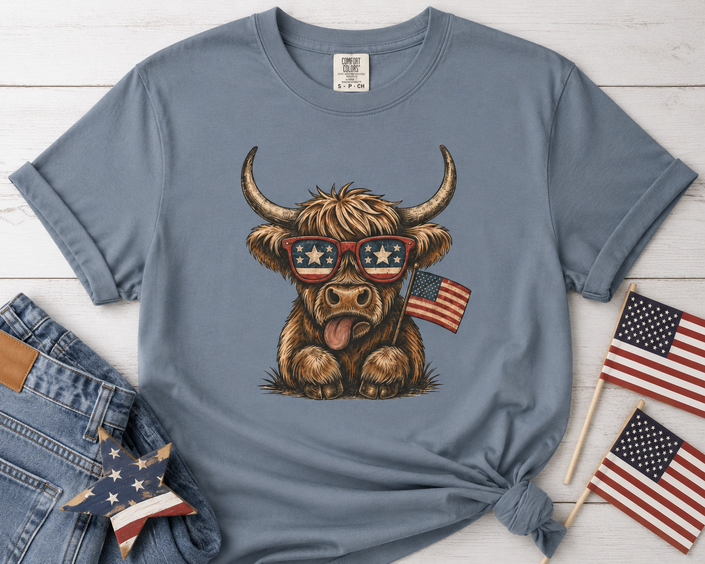 Patriotic Highland Cow T-Shirt | American Flag Sunglasses