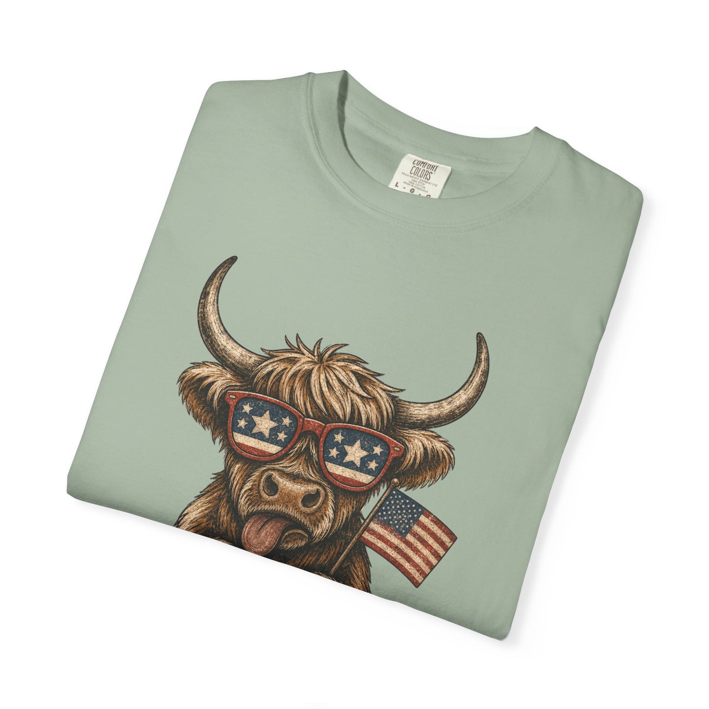Patriotic Highland Cow T-Shirt | American Flag Sunglasses